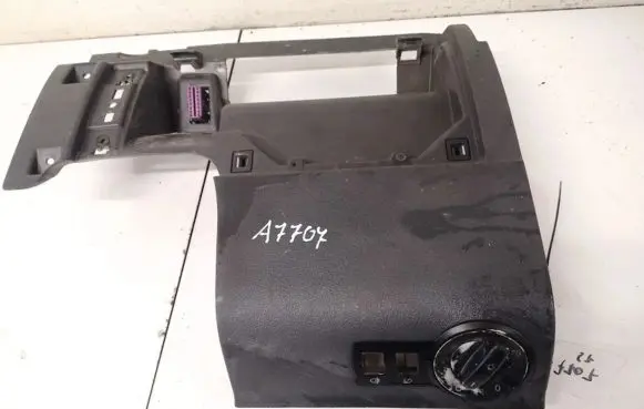 Volkswagen Touran I Light switch 1t1858950g