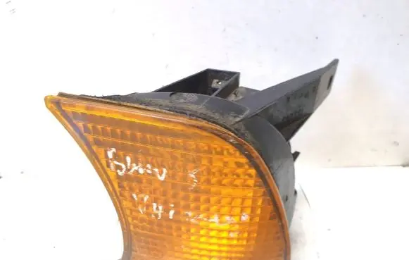 BMW 5 E34 Front indicator light 1384033155041