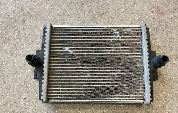 BMW 3 F30 F35 F31 Coolant radiator 7628057