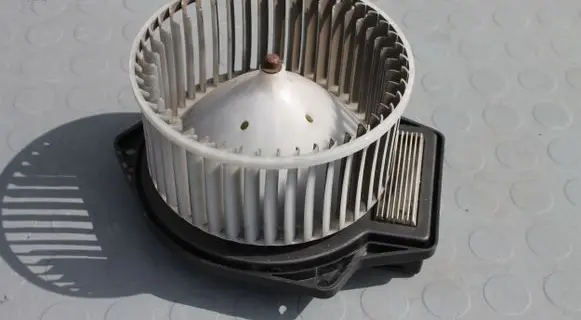 Mitsubishi Lancer Heater fan/blower