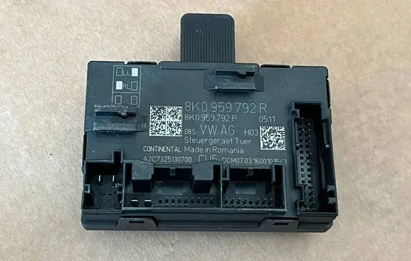 Audi Q5 SQ5 Door control unit/module 8K0959792R