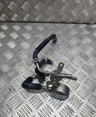 Opel Insignia B other engine part 55515493 551549300 10057