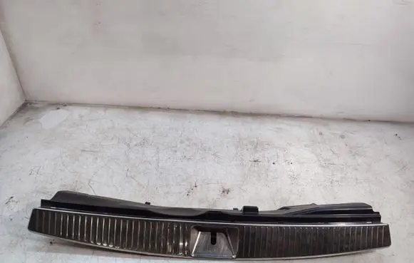 Mercedes-Benz C W204 Trunk/boot sill cover protection A2046906541