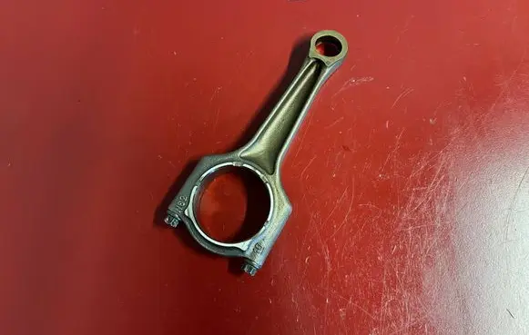 BMW X1 F48 F49 Connecting rod/conrod 8654480