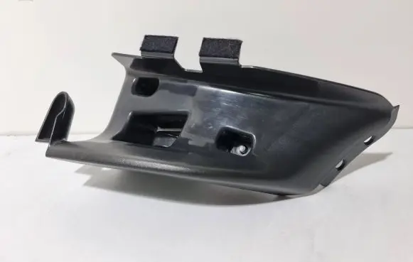 Audi A3 S3 8P Seat belt trim 8P4857791D