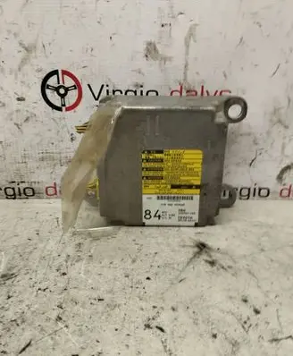 Toyota Avensis T250 Airbag control unit/module 8917005121 215767102