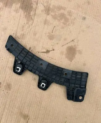 Mazda CX-30 Rear bumper mounting bracket DFR551U40 K4150