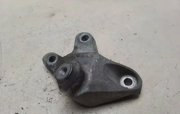Volvo V50 Engine mount bracket 30778792