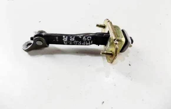 Subaru Impreza II Front door check strap stopper