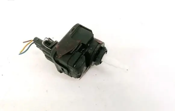 Volkswagen Golf III Headlight level adjustment motor 00728200 007282-00