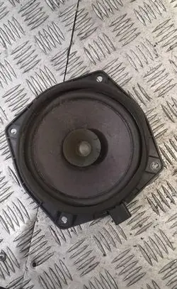 Mitsubishi Pajero Front door speaker mr306819