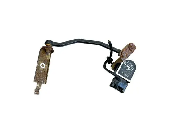 Headlight/headlamp level sensor