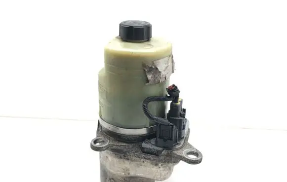 Ford Focus Power steering pump 