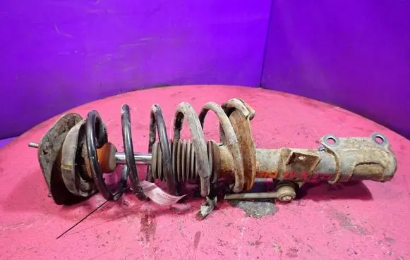 Volvo S60 Front shock absorber with coil spring 8667248A