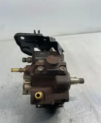 Volvo V50 Fuel injection high pressure pump 0445010102
