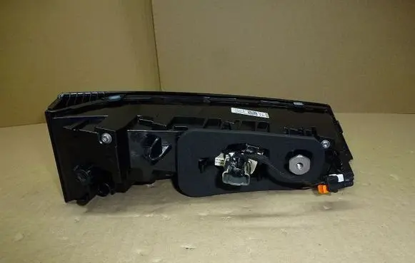 Peugeot 206 Rear/tail lights 9835300380