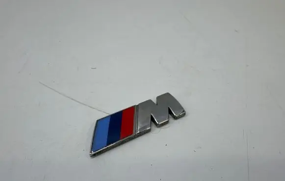BMW 2 F22 F23 Fender model badge letters 