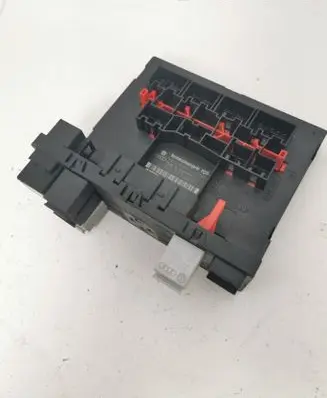 Volkswagen Touran I Comfort/convenience module 1K0937049L F005V00459