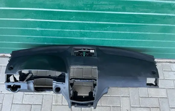 Mercedes-Benz C W204 Dashboard WithAIRBAG