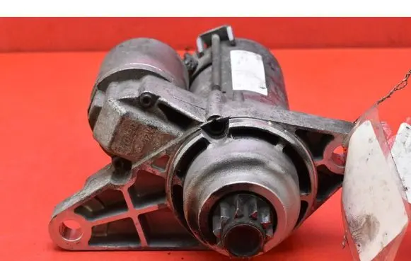 Skoda Fabia Mk2 (5J) Starter motor 02T911024N