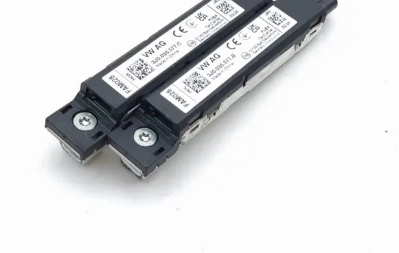 Skoda Superb B9 Aerial antenna amplifier 3J0035577B 31162B