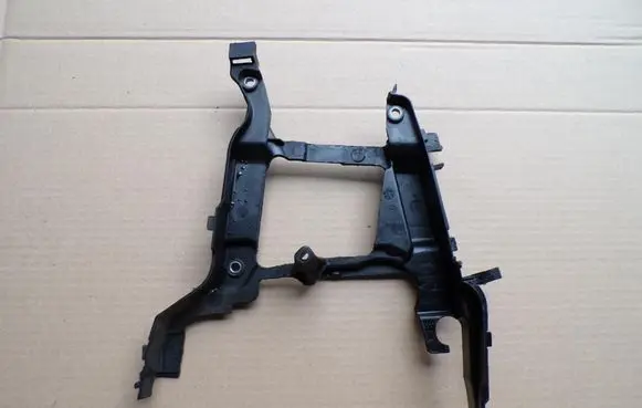 Renault Sandero II Timing belt guard (cover) 135024451R