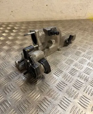 KIA Sportage Intake manifold 283102U000
