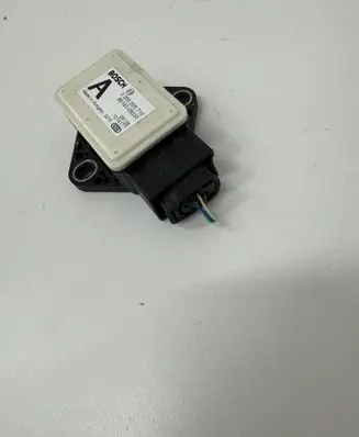 Toyota Avensis T270 ESP acceleration yaw rate sensor 0265005719 8918305030 7014177