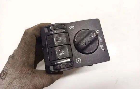 Opel Astra G Light switch 09133249