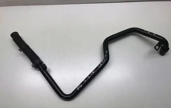 Audi A6 Allroad C5 Vacuum line/pipe/hose 8D0611748B