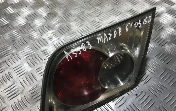 Mazda 6 Tailgate rear/tail lights 22661971 226-61971