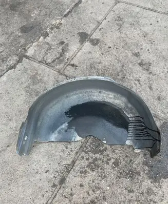 Volkswagen Multivan T5 Rear arch fender liner splash guards 7H0810972