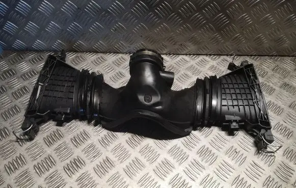Mercedes-Benz E C207 W207 Mass air flow meter 6420901642 A6420901642