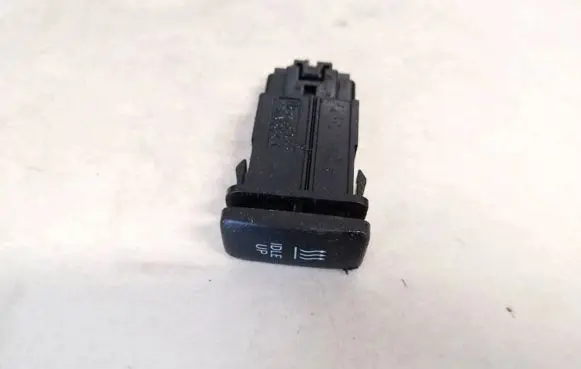 Toyota Avensis Verso Windscreen/window heater switch 156936