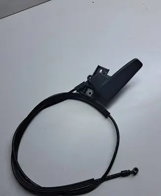 Engine bonnet/hood lock release cable