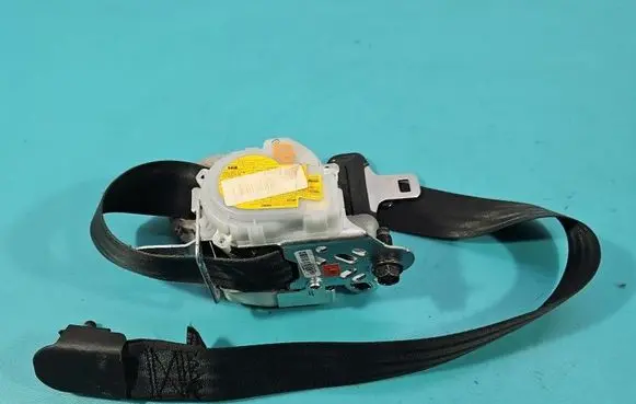 Hyundai i30 Front seatbelt IMPRK1522540