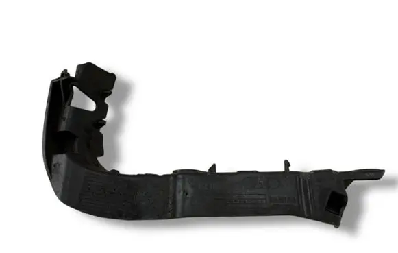 Audi A3 S3 8V Front bumper mounting bracket 8V5807184