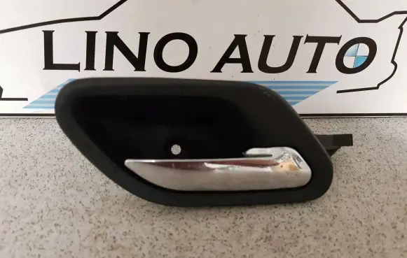 BMW 5 E39 Rear door interior handle 8226050