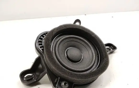 Volvo V60 Front door speaker 31456872