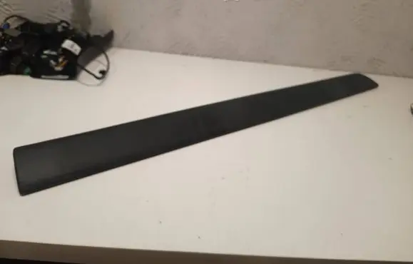 Renault Kangoo II Front door trim (molding) 808217463R