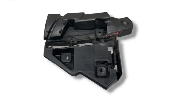Volvo C30 Fender mounting bracket 31214885 BP8BA