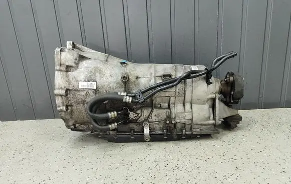 BMW 5 E60 E61 Automatic gearbox 6HP26 7550781 7550061