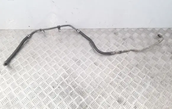 Mazda 626 Power steering hose/pipe/line