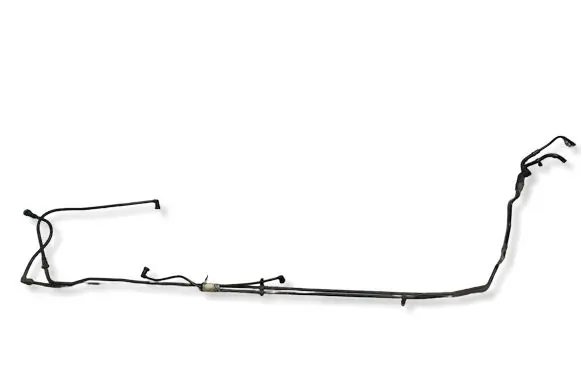 Opel Insignia A Fuel line pipe 