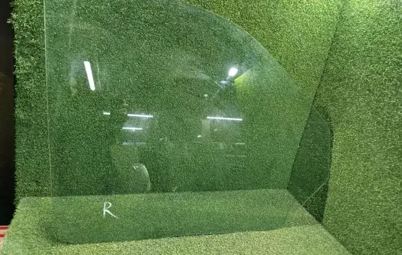 Volkswagen Transporter - Caravelle T5 Front door window/glass (coupe) 43R001100 DOT249M24AS2