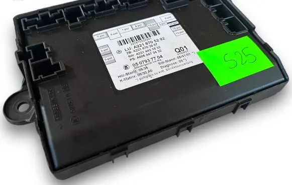Mercedes-Benz S W221 Central body control module S525 A2218705292