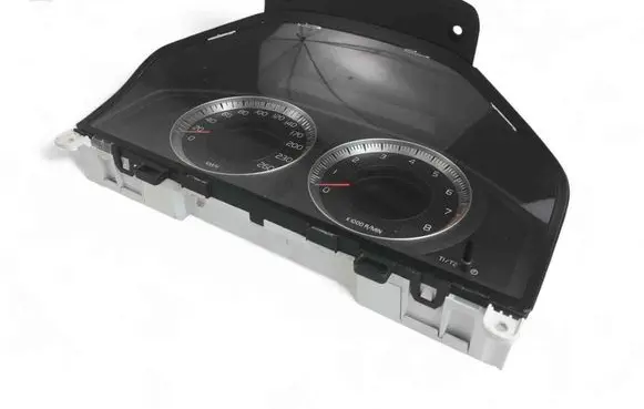 Speedometer (instrument cluster)