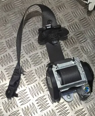 BMW 7 E65 E66 Front seatbelt 561148401 010R000
