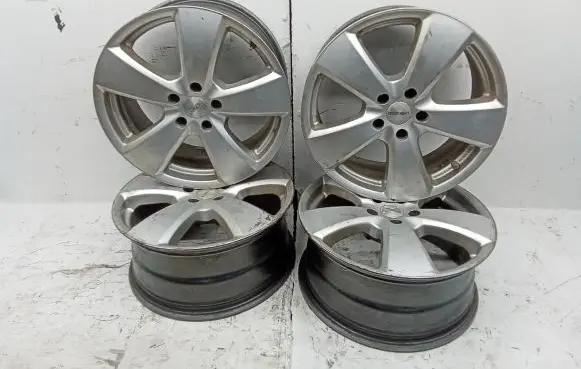 Mercedes-Benz CLS C219 R18 alloy rim 