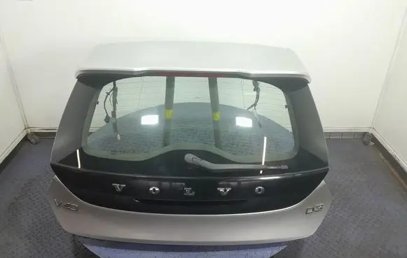 Volvo V40 Tailgate/trunk/boot lid 